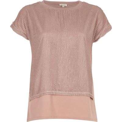 Light pink mesh layered T-shirt